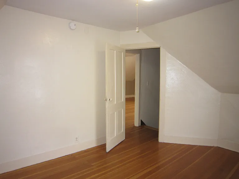 16 Myrtle St #1 — Photo 20