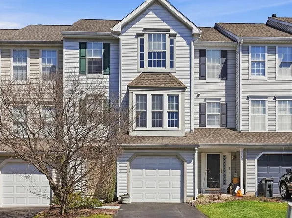 1114 Oakland Ct, Newark, DE 19711