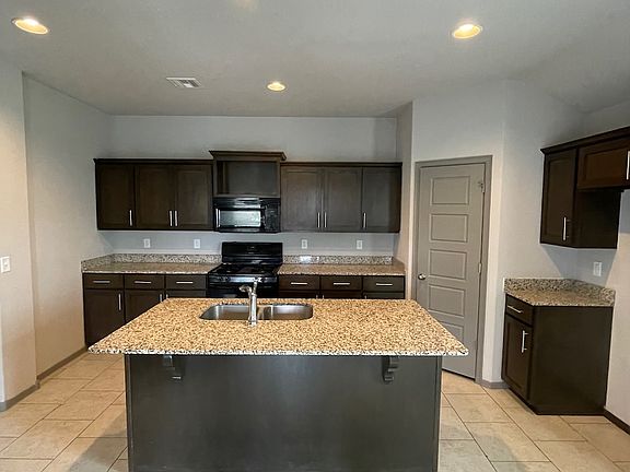 3rd image of 11084 N 114th East Ave