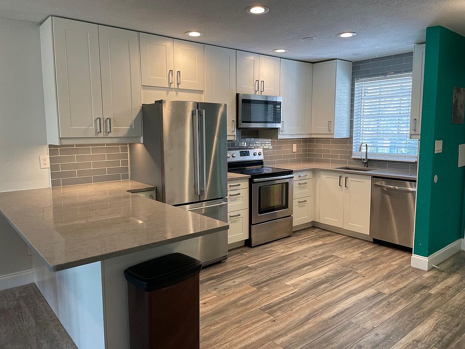 1st image of 1250 Denning Dr #203