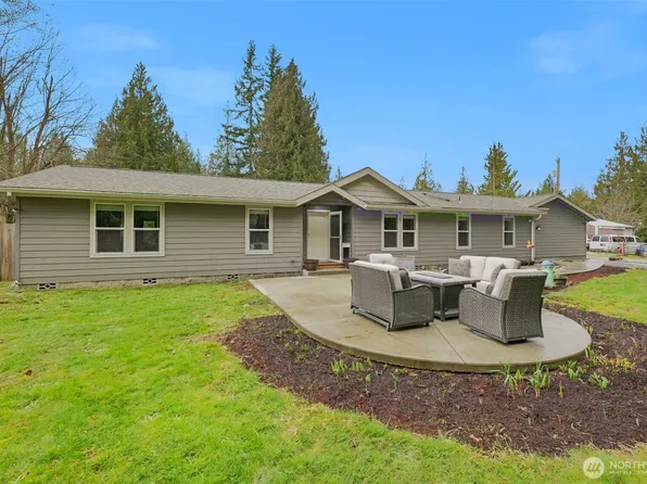 18024 40th Avenue NW, Stanwood, WA 98292