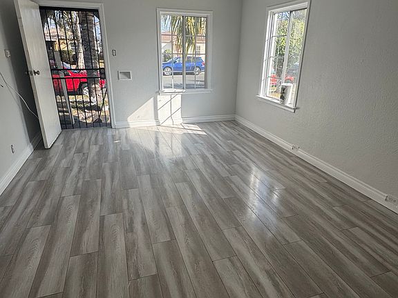 Entrance and Living Room