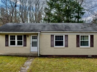 338 Giggenbach Cir, White Sulphur Springs, WV 24986