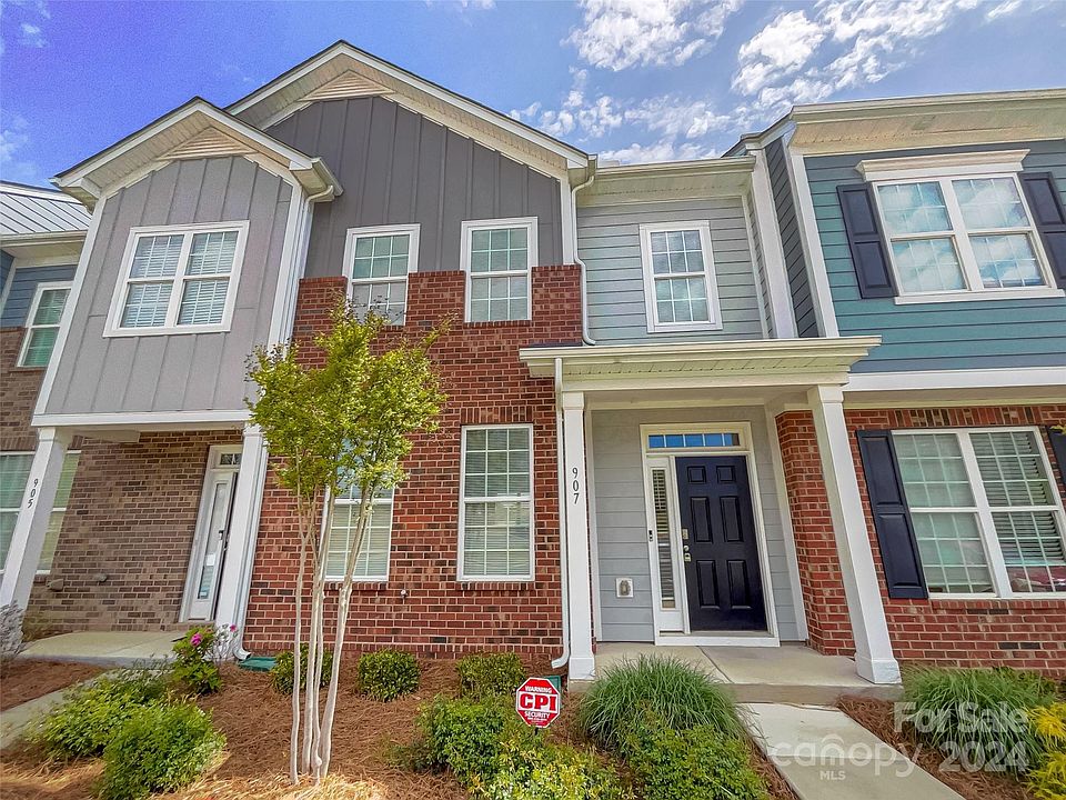 1st image of 907 Goldmine Hill Ct