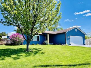 37393 N Lake Shore Dr, Lake Villa, IL 60046