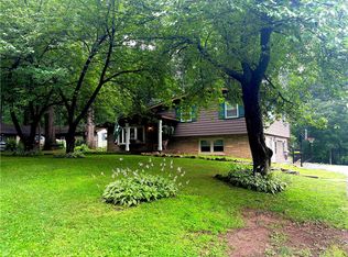 3360 Woodlea Rd, Orefield, PA 18069