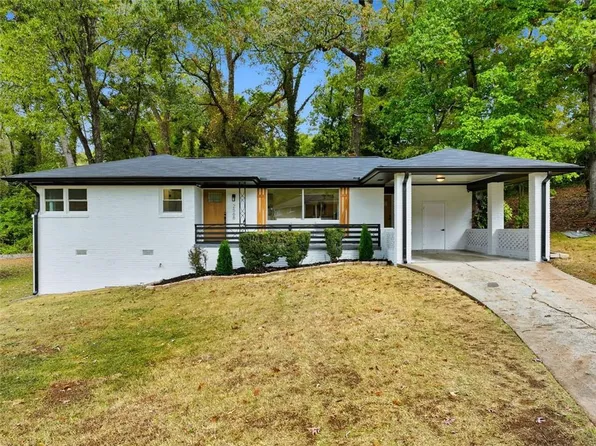 2568 Fontaine Cir, Decatur, GA 30032