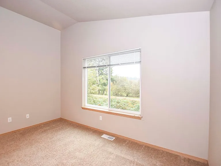 1320 Mills Landing Ct SE — Photo 15