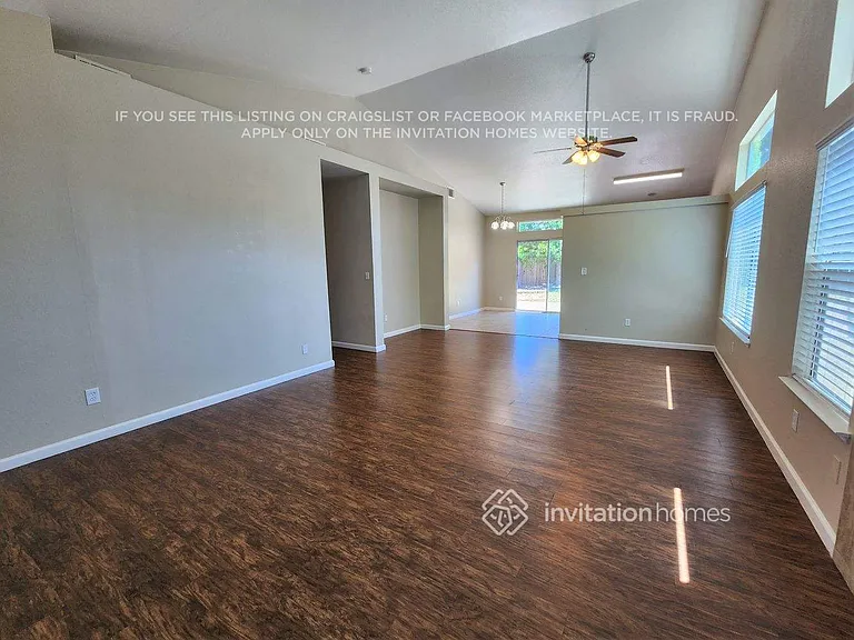 5012 Fernwood Cir — Photo 3