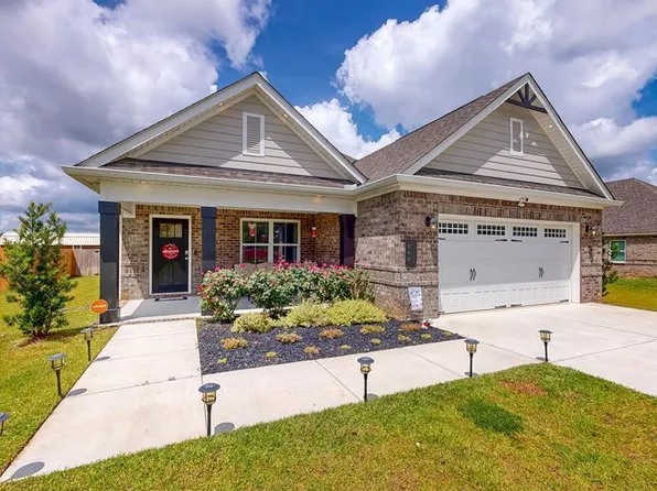 160 Sandbed Rd, Newton, AL 36352