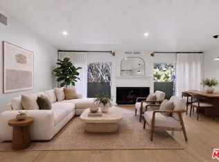 949 N Kings Rd APT 308, West Hollywood, CA 90069