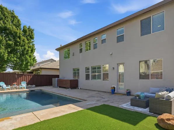 10244 Jennick Way, Elk Grove, CA 95757