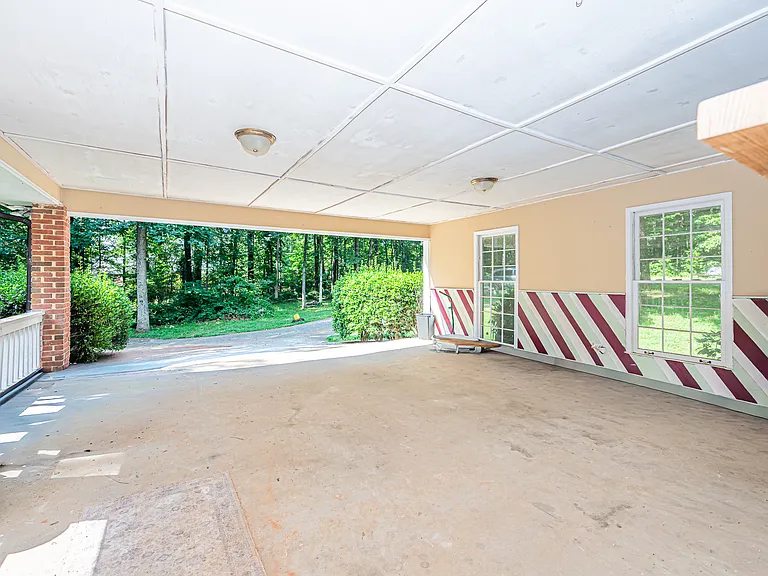 520 Arnold Rd — Photo 20