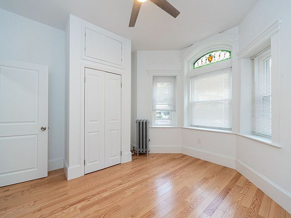 4th image of 22 Westland Ave #1