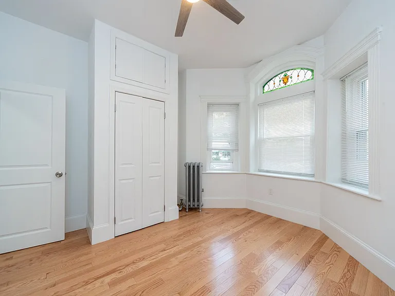 22 Westland Ave #1 — Photo 4