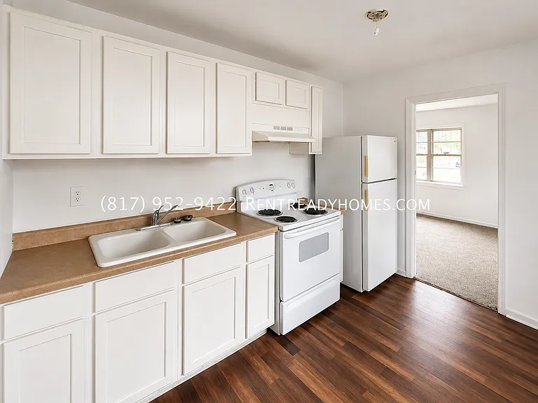 1381 Creel Ct — Photo 2