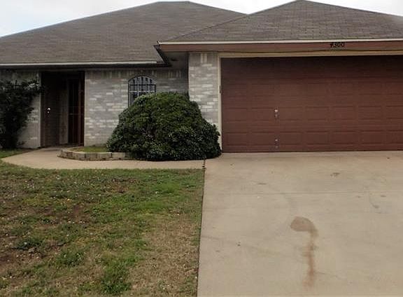 2nd image of 4300 Lonesome Dove Dr