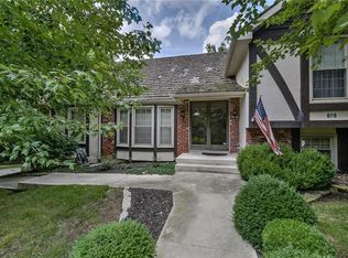 808 NW 40th Ter, Kansas City, MO 64116