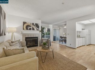 2597 Oak Rd APT A, Walnut Creek, CA 94597