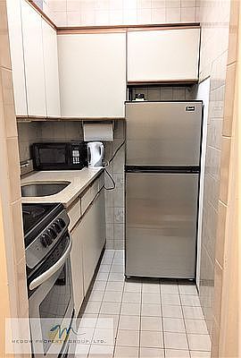 3rd image of 80 Park Ave APT 16A