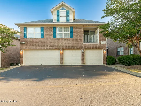 7921 Grand Cascade Dr, Louisville, KY 40228