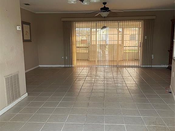 4th image of 22047 Gatewood Ave