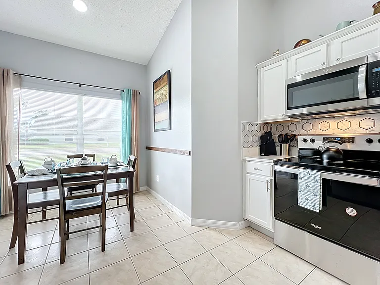 1735 Morning Star Dr — Photo 25