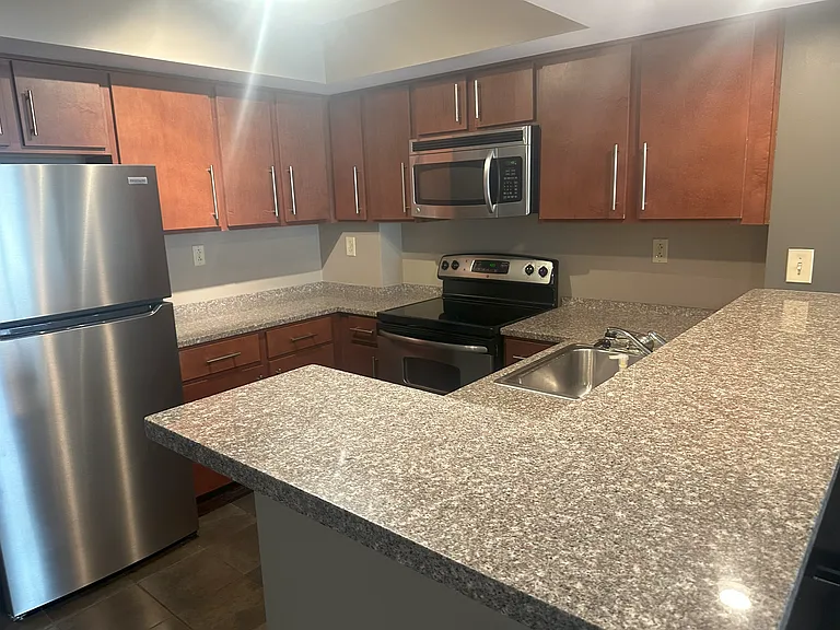 1735 Lake Ave #205 — Photo 26