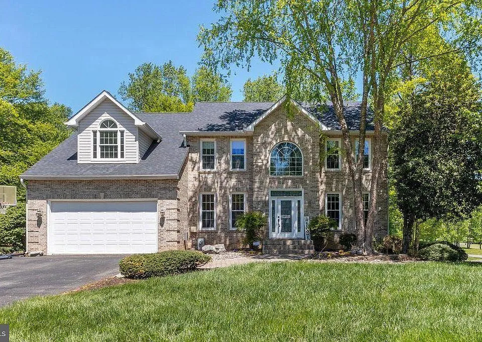 1800 Greer Ct