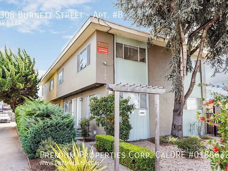 1308 Burnett St #B — Photo 10