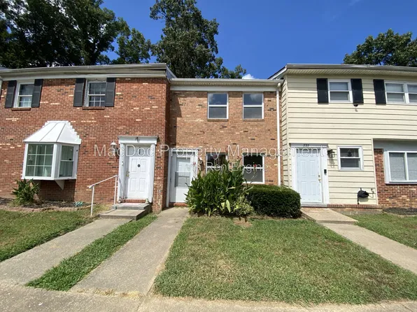 729 Bellows Ave, Fredericksburg, VA 22405