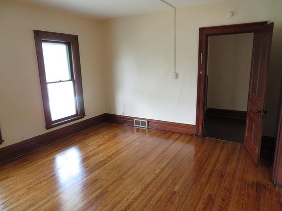 4th image of 14303 Apt
