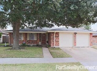 3124 Lake Trail Dr, Metairie, LA 70003