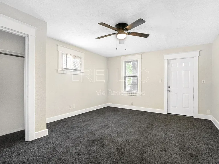3421 River Park Dr — Photo 7