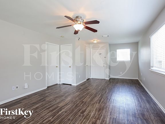 3rd image of 1523 Nichole Woods Dr