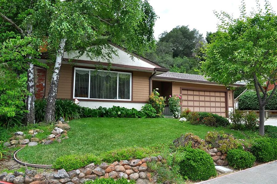 5694 Cold Water Dr photo 1