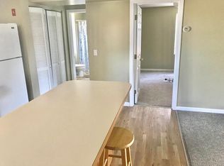 10 Ellis Ave APT 2, Warren, RI 02885