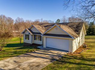 244 Windchime Cir, Demorest, GA 30535