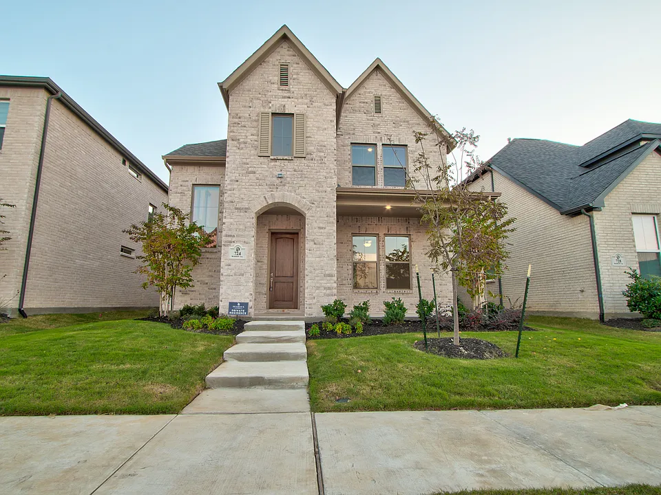 724 Kendall Ln