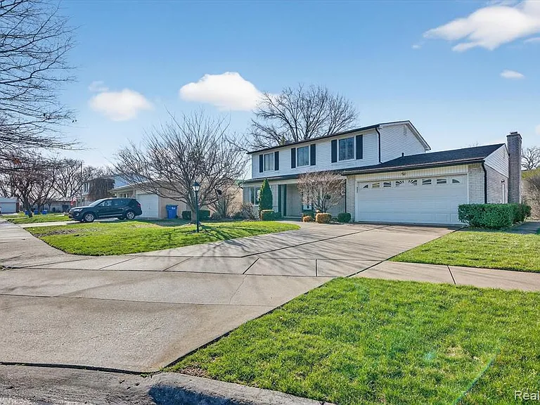 11616 Lynch Ct — Photo 1