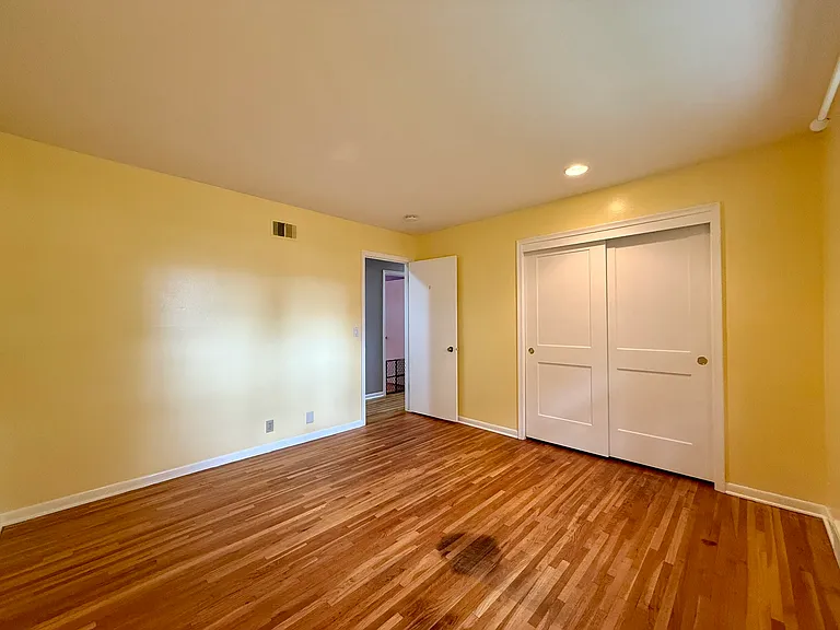 9325 Pauline St — Photo 45