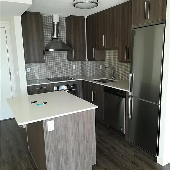2093 Fairview St #307 — Photo 2