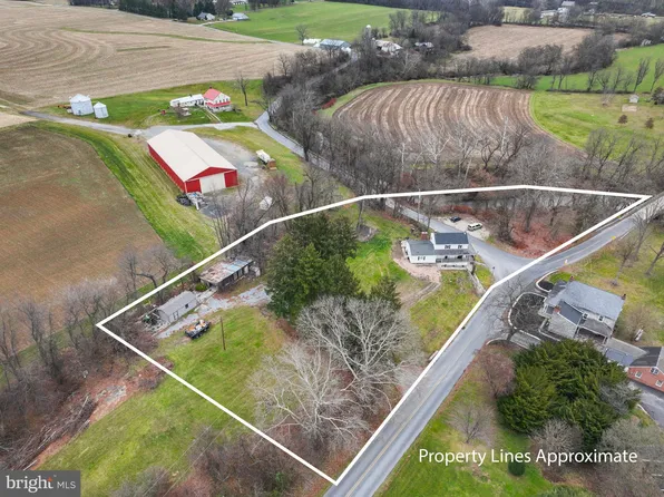 347 Stricklers School Rd, York, PA 17406