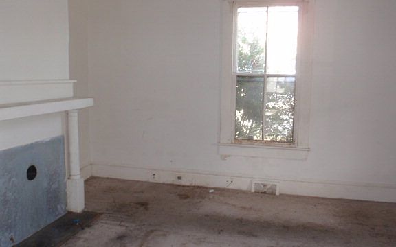 2nd image of 212 S Tillery St