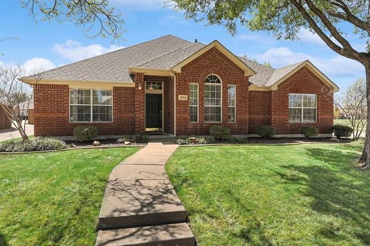 1st image of 1523 Marble Falls Dr