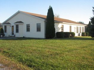 726 Warm Springs Rd, Winchester, VA 22603