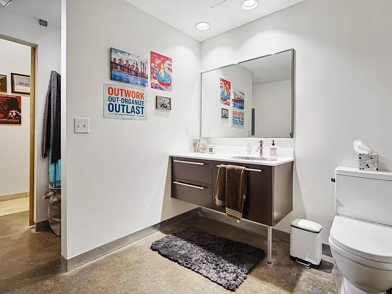 700 Washington Ave N #207 — Photo 17