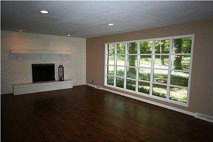 4th image of 2411 Sharon Pl
