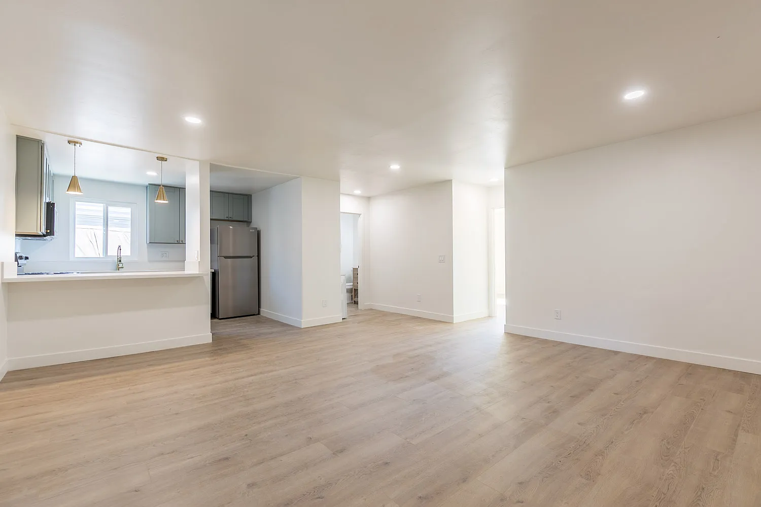 Birch Terrace Apartments — Photo 1
