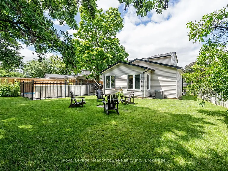 784 Graham Bell Ct — Photo 33